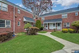 1267 Anderson Ave 16, Fort Lee, NJ 07024 - Photo 2
