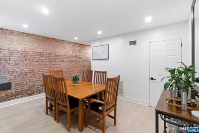 22 8th Avenue, Newark, NJ 07104 - Photo 12