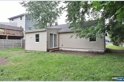 122 Dawes Highway, Pompton Lakes, NJ 07442 - Photo 26