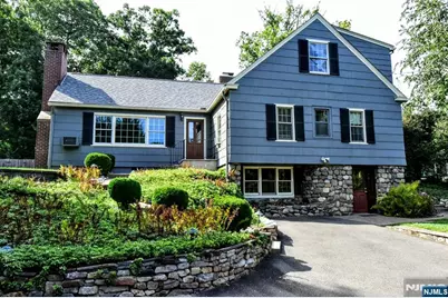 497 W Saddle River Road, Upper Saddle River, NJ 07458 - Photo 2