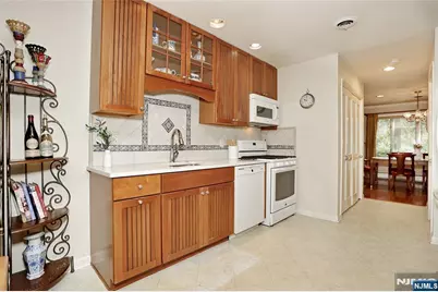 504 Aspen Lane 5042 #5042, Wyckoff Township, NJ 07481 - Photo 18