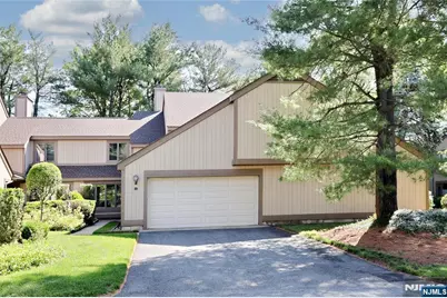 504 Aspen Lane 5042 #5042, Wyckoff Township, NJ 07481 - Photo 2
