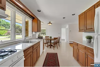 403 Oakland Avenue, Oakland, NJ 07436 - Photo 16