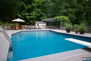 3 Highwood Pl, Alpine, NJ 07620 - Photo 18
