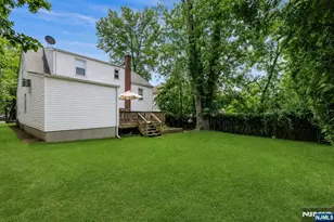 711 Rutland Ave, Teaneck Township, NJ 07666 - Photo 16