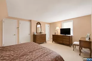 711 Rutland Ave, Teaneck Township, NJ 07666 - Photo 10