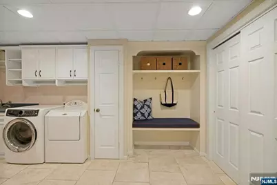 549 Lee Court, Wyckoff Township, NJ 07481 - Photo 38