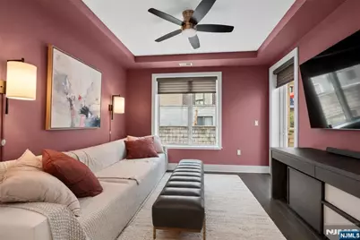 250 Henley Place 210 #210, Weehawken, NJ 07086 - Photo 28