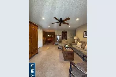 655 Plum Terrace, Mahwah, NJ 07430 - Photo 2