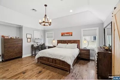 1077 Anderson, Fort Lee, NJ 07024 - Photo 24