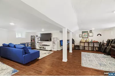 1077 Anderson, Fort Lee, NJ 07024 - Photo 36