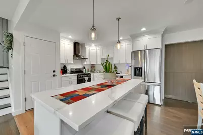 57 Ottawa Avenue, Hasbrouck Heights, NJ 07604 - Photo 8