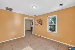 89 Watsessing Ave, Bloomfield, NJ 07003 - Photo 8