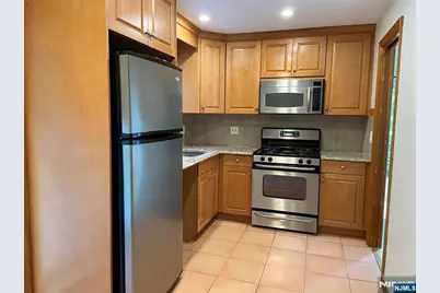 424 Eton Court, Ridgewood, NJ 07450 - Photo 8