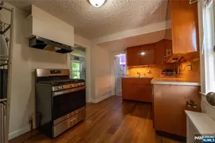 193 Livingston St, Northvale, NJ 07647 - Photo 10