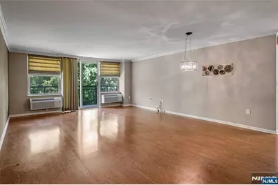 300 Main, Little Falls Township, NJ 07424 - Photo 10