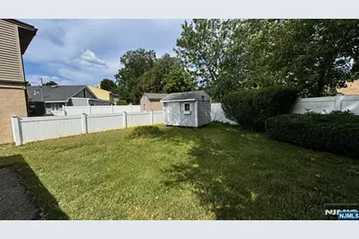 70 Hahn Avenue, Rochelle Park Township, NJ 07662 - Photo 2
