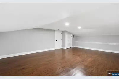 4 Central Avenue 4C #4C, Caldwell, NJ 07006 - Photo 14