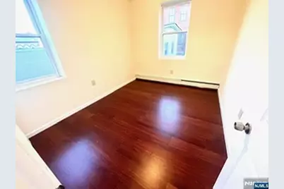 51 Myrtle Avenue, Newark, NJ 07107 - Photo 14