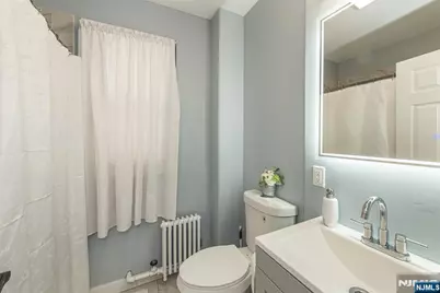 191 Smith Street, Newark, NJ 07106 - Photo 20