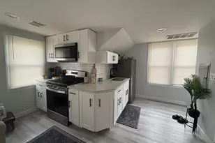 567 Studio Road 2, Ridgefield, NJ 07657 - Photo 2