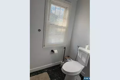 567 Studio Road 2 #2, Ridgefield, NJ 07657 - Photo 8