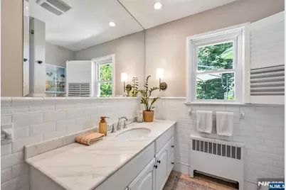 611 Wishing Well Road, Wyckoff Township, NJ 07481 - Photo 20