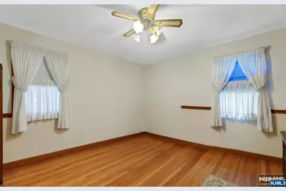 76 Prospect Avenue, North Arlington, NJ 07031 - Photo 10