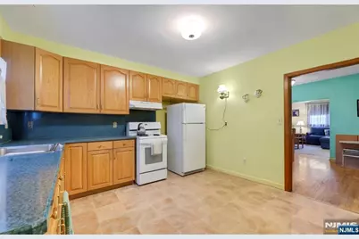 76 Prospect Avenue, North Arlington, NJ 07031 - Photo 24