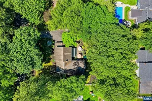 558 Green Ln, River Vale Township, NJ 07675 - Photo 46