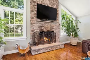558 Green Ln, River Vale Township, NJ 07675 - Photo 14