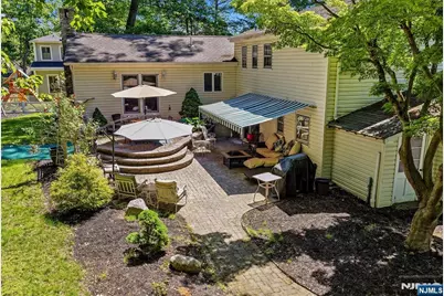 558 Green Lane, River Vale Township, NJ 07675 - Photo 40