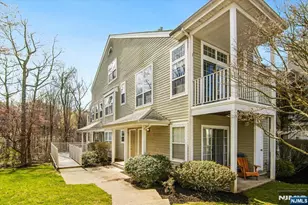 1125 Hyde Park Ct A2, Mahwah, NJ 07430 - Photo 1