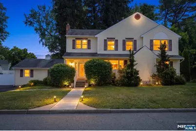 583 Brookside Avenue, Oradell, NJ 07649 - Photo 2
