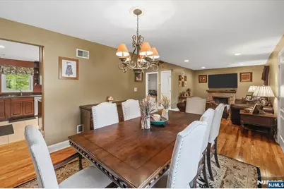 583 Brookside Avenue, Oradell, NJ 07649 - Photo 10