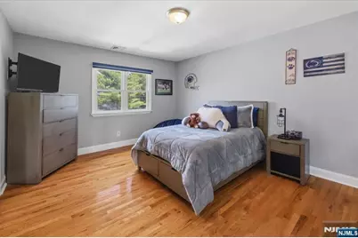 583 Brookside Avenue, Oradell, NJ 07649 - Photo 20