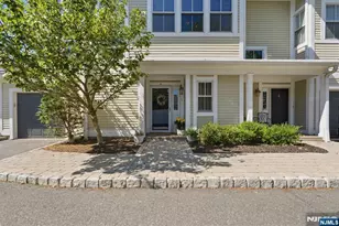 66 S Fullerton Ave 8, Montclair, NJ 07042 - Photo 2