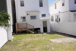 222 Riverview Pl, Cliffside Park, NJ 07010 - Photo 14