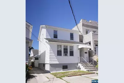 222 Riverview Place, Cliffside Park, NJ 07010 - Photo 2