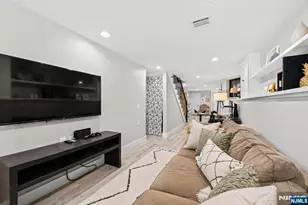 289 Webster Ave 1A, Jersey City, NJ 07307 - Photo 12