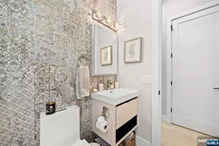 289 Webster Ave 1A, Jersey City, NJ 07307 - Photo 4