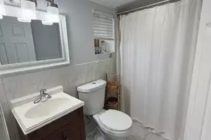 412 Park Pl, Lyndhurst Township, NJ 07071 - Photo 16