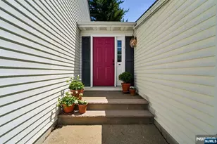 658 Ridgewood Road C0001, Maplewood, NJ 07040 - Photo 28