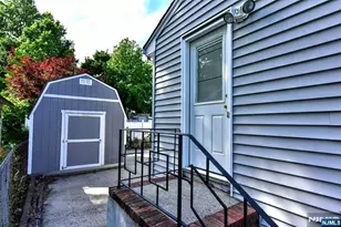 77 Herman St, Hackensack, NJ 07601 - Photo 36