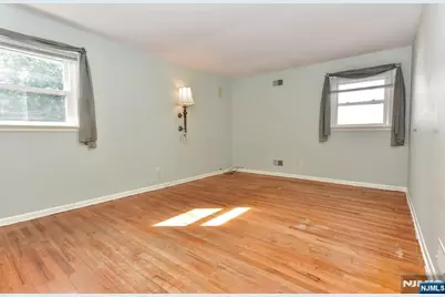 77 Herman Street, Hackensack, NJ 07601 - Photo 24