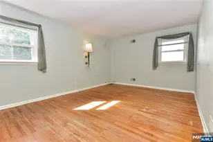 77 Herman St, Hackensack, NJ 07601 - Photo 24
