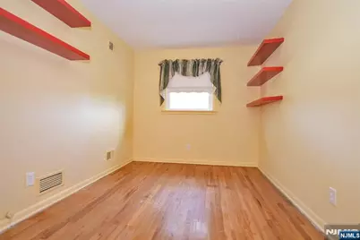77 Herman Street, Hackensack, NJ 07601 - Photo 28