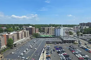 201 Bridge Plaza 14K, Fort Lee, NJ 07024 - Photo 2