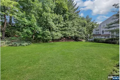 7 Eagles Notch Drive 4 #4, Englewood, NJ 07631 - Photo 36