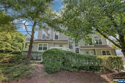 7 Eagles Notch Drive 4 #4, Englewood, NJ 07631 - Photo 2